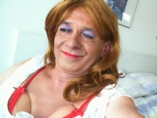 TV Hobbyhure aus Bern sucht TG Sex Treffen